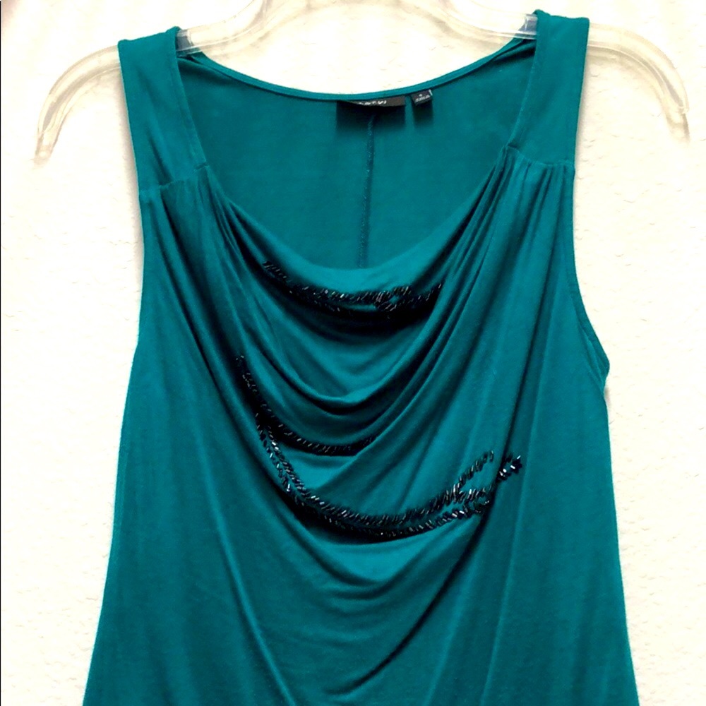 🦋😍 Layered Cowl Neck Tank